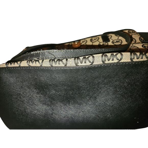 Michael Kors Kempton Signature Tote Shoulder Bag - Picture 8 of 9